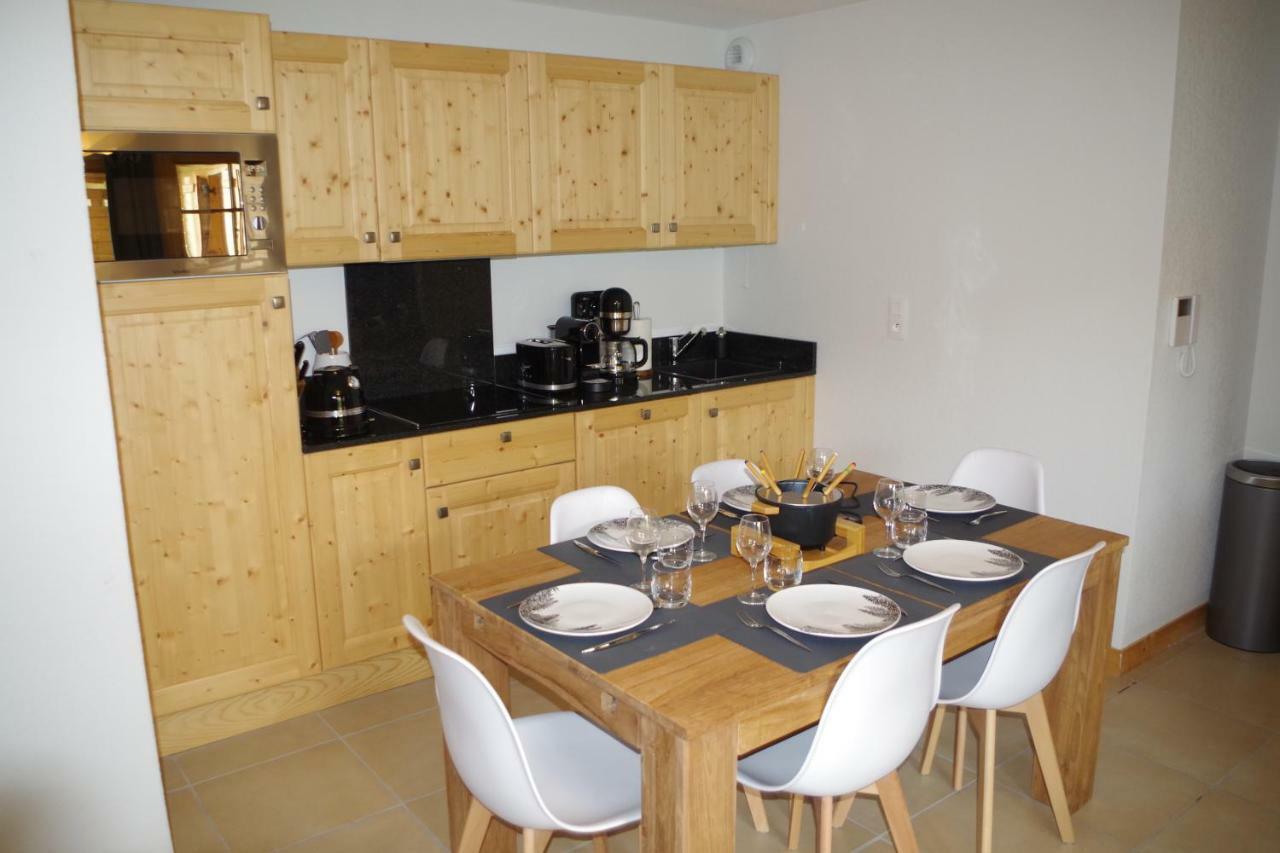 Residence : Le Crystal Chalet لو دوز آلب المظهر الخارجي الصورة